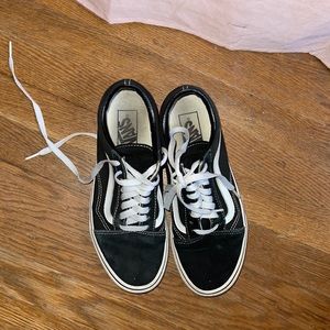 Black vans old skool